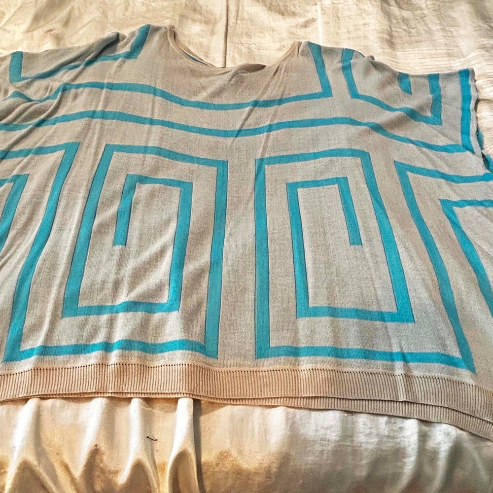 PONCHO, TURQUOISE & LT GREY, ONE SIZE, REVERSIBLE, SILKY VISCOSE, OPEN SIDES